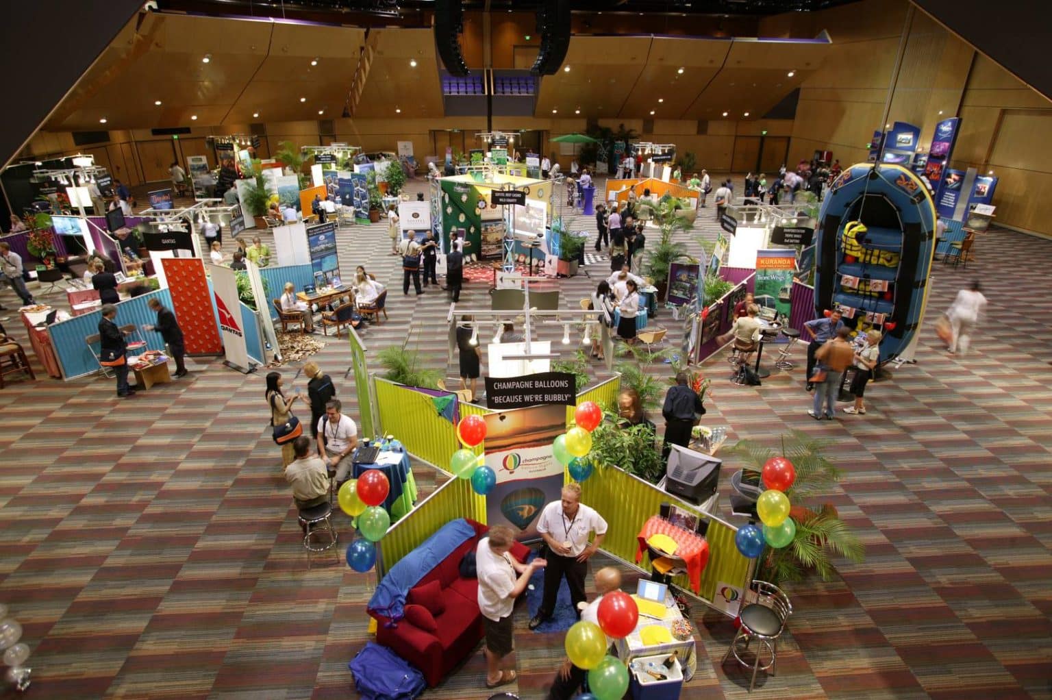 Sell-TNQ-2005-Great-Hall