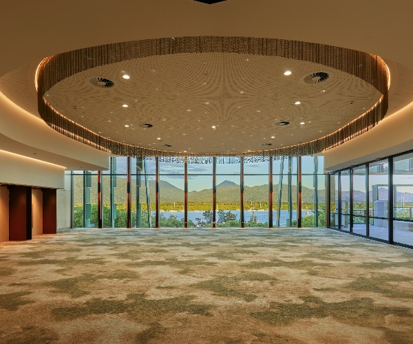 Foyer 8