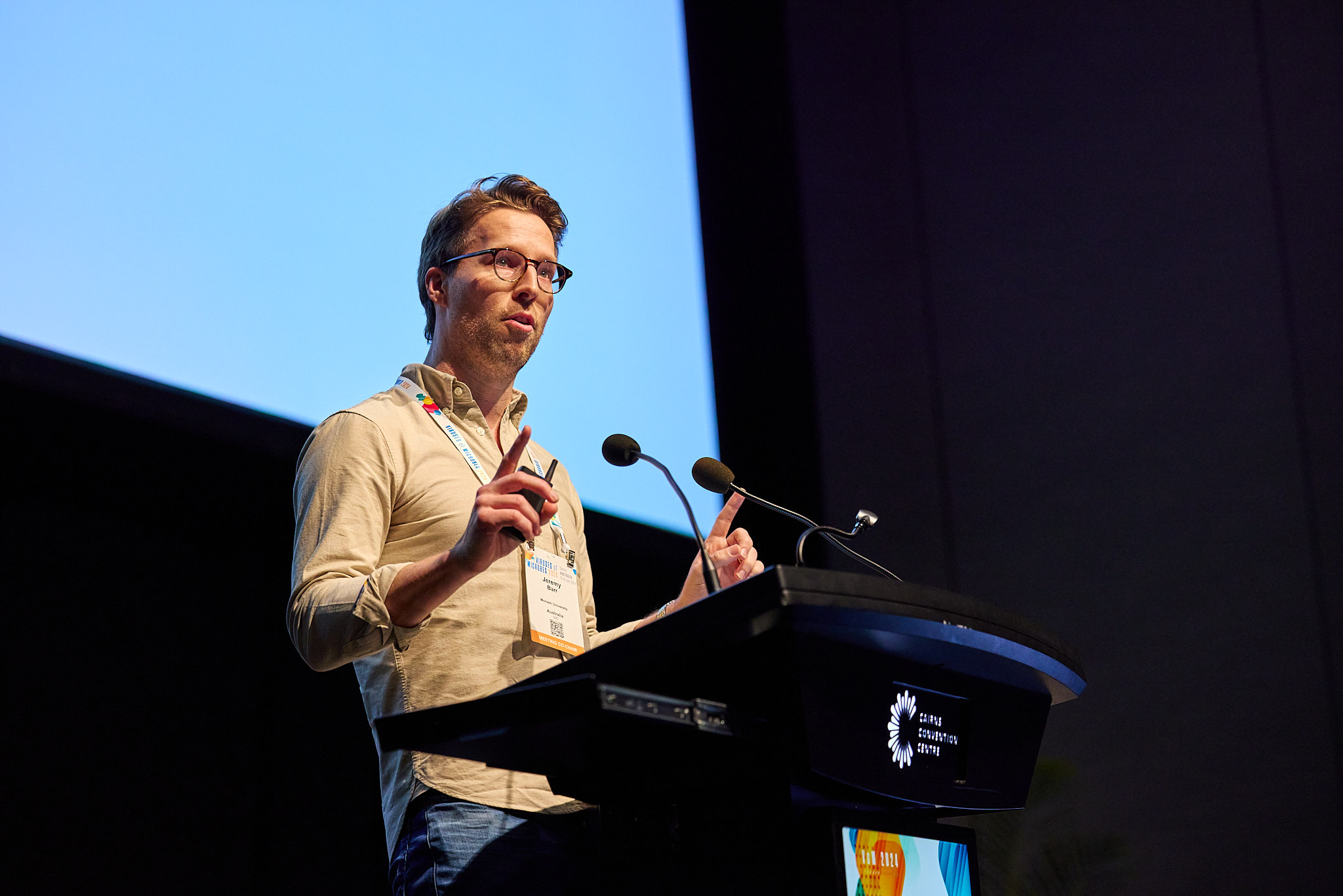 VoM - Jeremy Barr Presenting